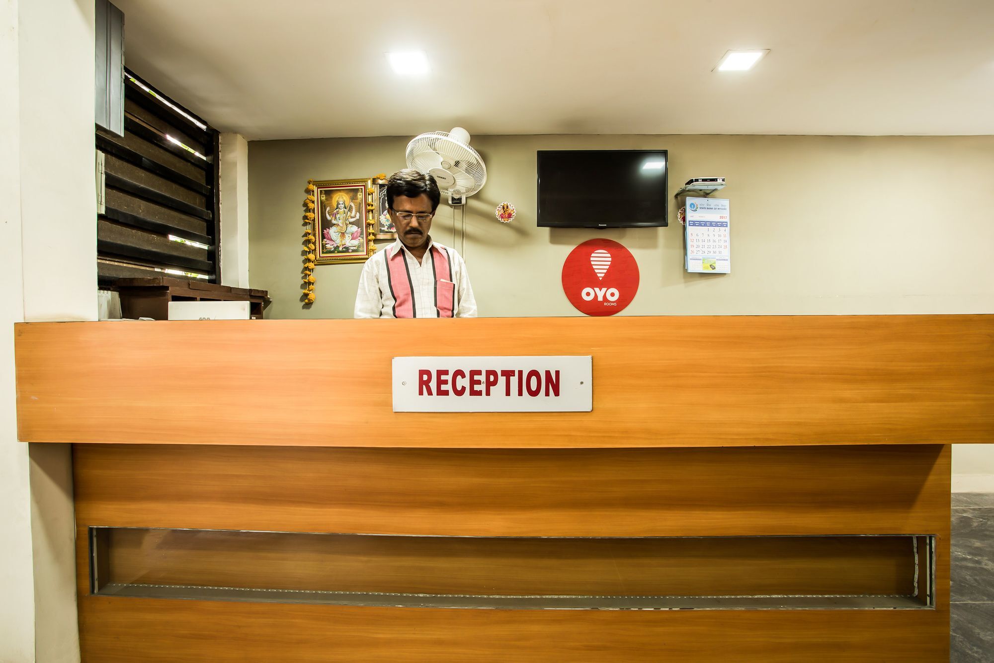 Collection O 3761 Hotel Shree Datta 인도르 외부 사진